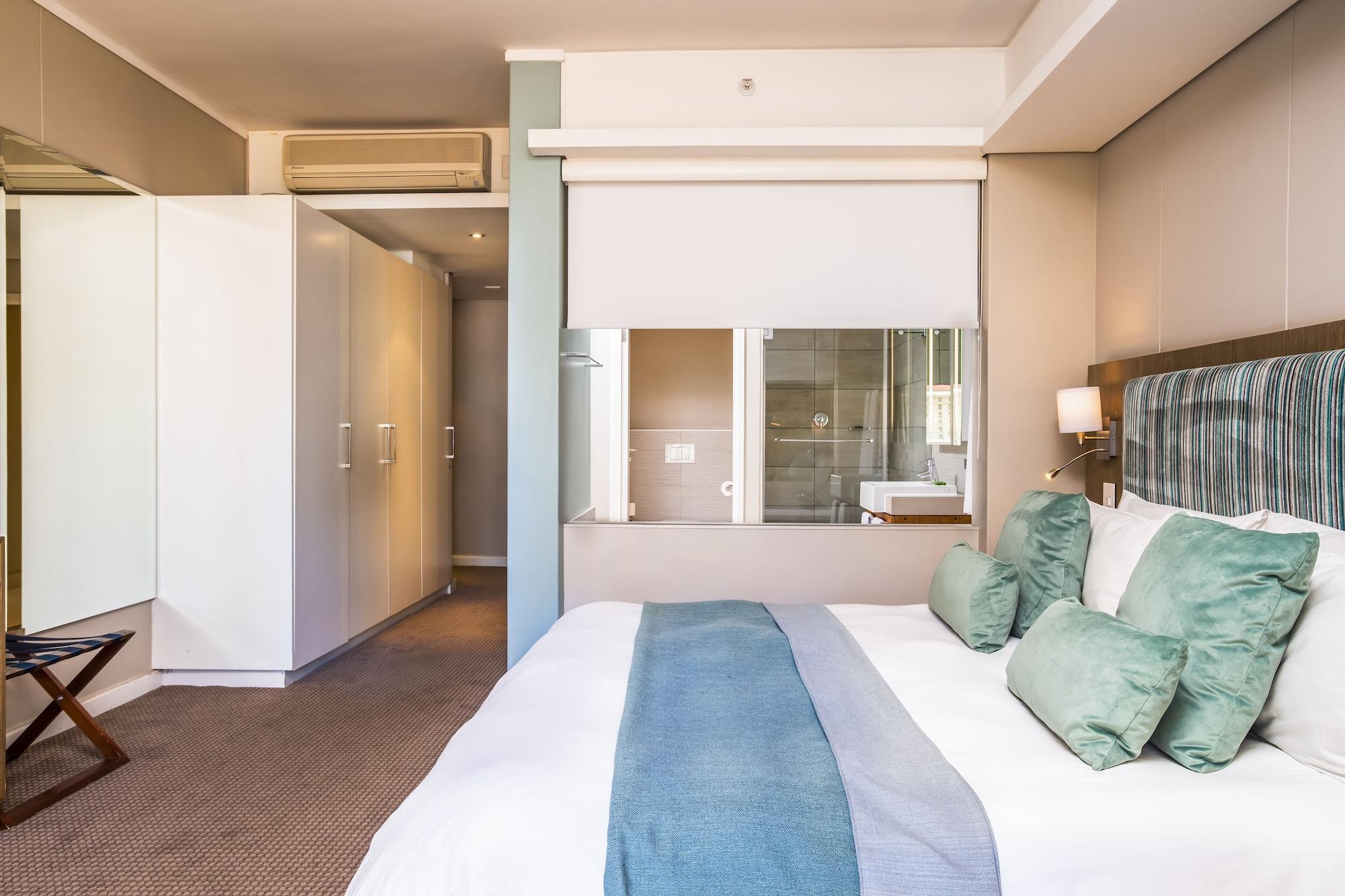 เอเอชเอ ฮาร์เบอร์ บริดจ์ โฮเทล แอนด์ สวีท Aparthotel เคปทาวน์ ภายนอก รูปภาพ