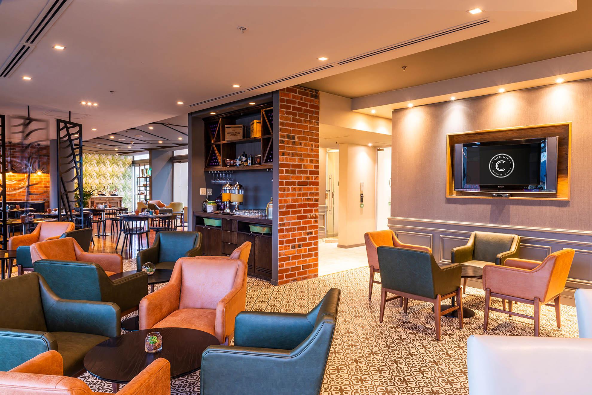 เอเอชเอ ฮาร์เบอร์ บริดจ์ โฮเทล แอนด์ สวีท Aparthotel เคปทาวน์ ภายนอก รูปภาพ