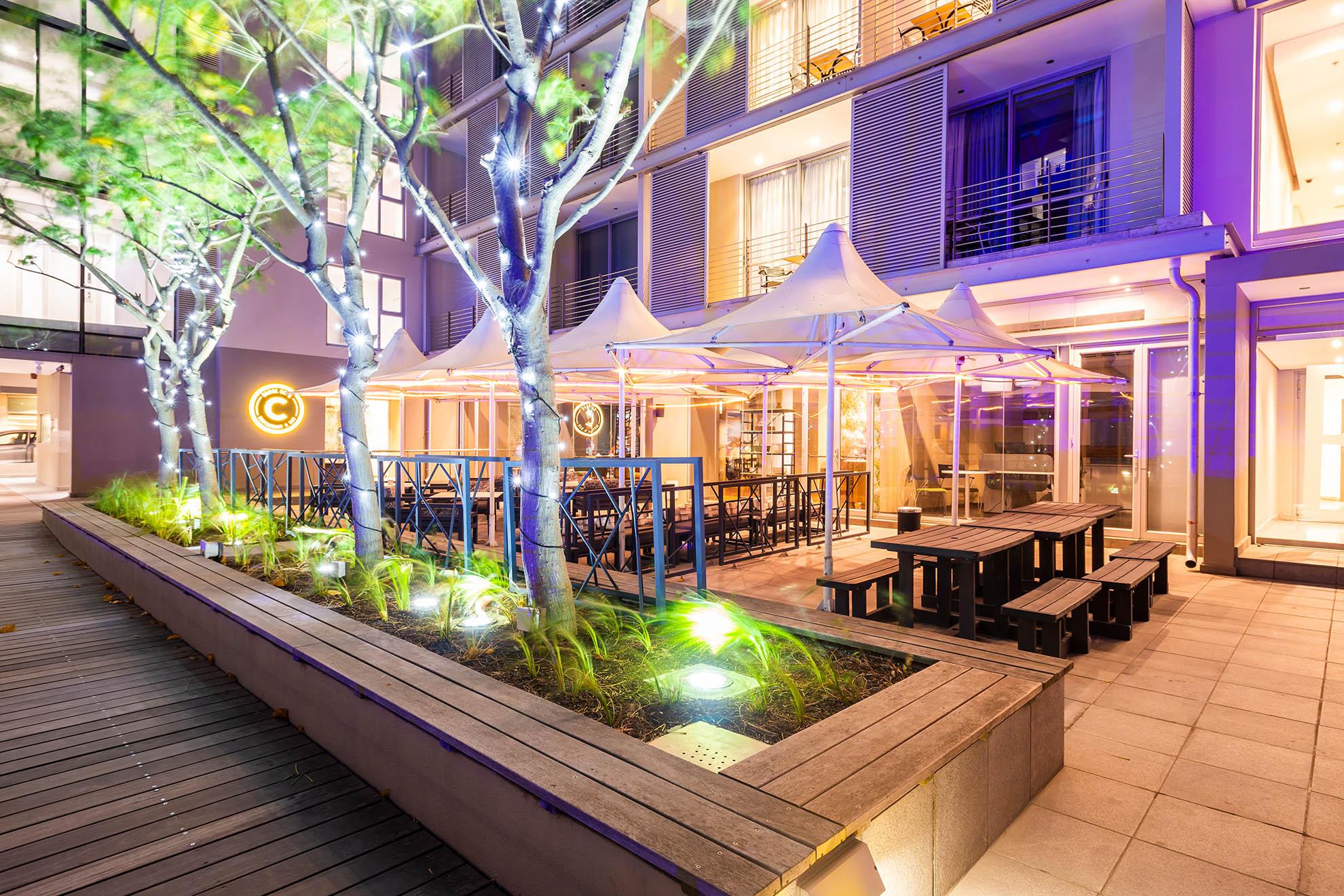 เอเอชเอ ฮาร์เบอร์ บริดจ์ โฮเทล แอนด์ สวีท Aparthotel เคปทาวน์ ภายนอก รูปภาพ