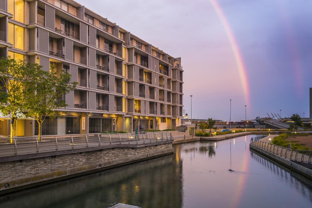 เอเอชเอ ฮาร์เบอร์ บริดจ์ โฮเทล แอนด์ สวีท Aparthotel เคปทาวน์ ภายนอก รูปภาพ